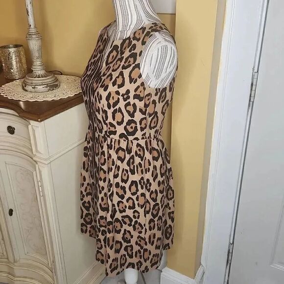 Loft animal print sleeveless above knee mini dress women's size 4p - Picture 3 of 5